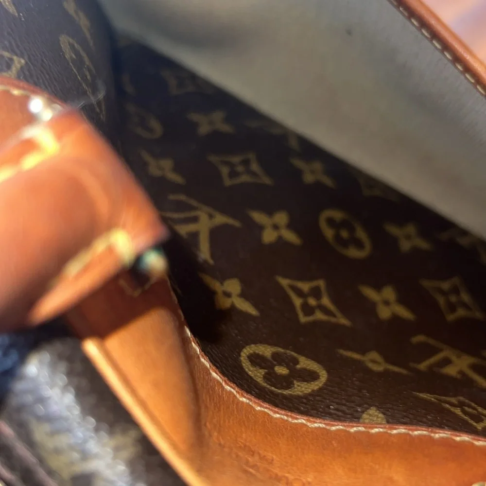 Louis Vuitton LV Monogram Deauville
